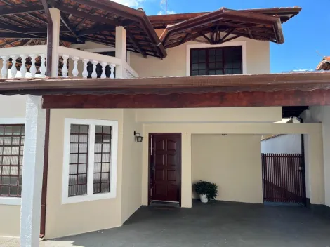 Alugar Casas / Padrão em São José dos Campos. apenas R$ 3.600,00