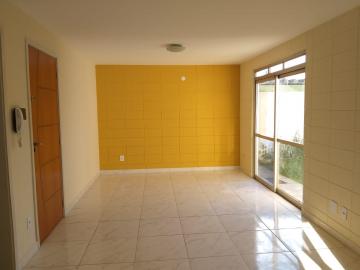 Alugar Casas / Padrão em São José dos Campos. apenas R$ 2.000,00