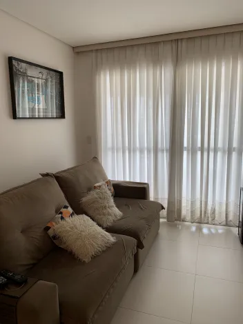Alugar Apartamentos / Padrão em São José dos Campos. apenas R$ 770.000,00