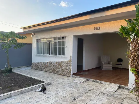 Alugar Casas / Padrão em São José dos Campos. apenas R$ 750.000,00