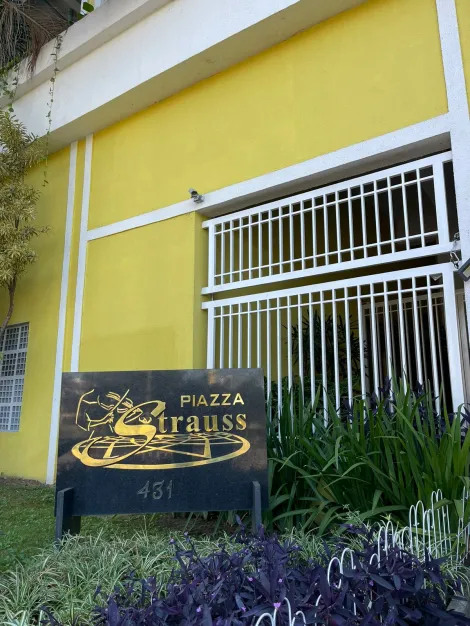 Alugar Apartamentos / Padrão em São José dos Campos. apenas R$ 570.000,00
